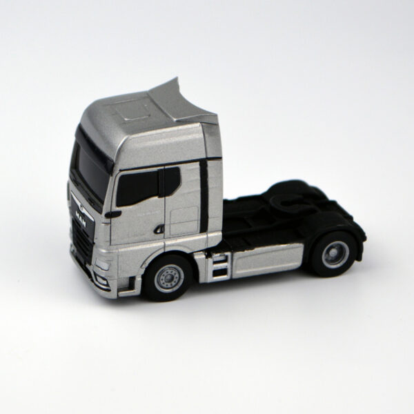 Модель MAN TGX TG3 (1:87)