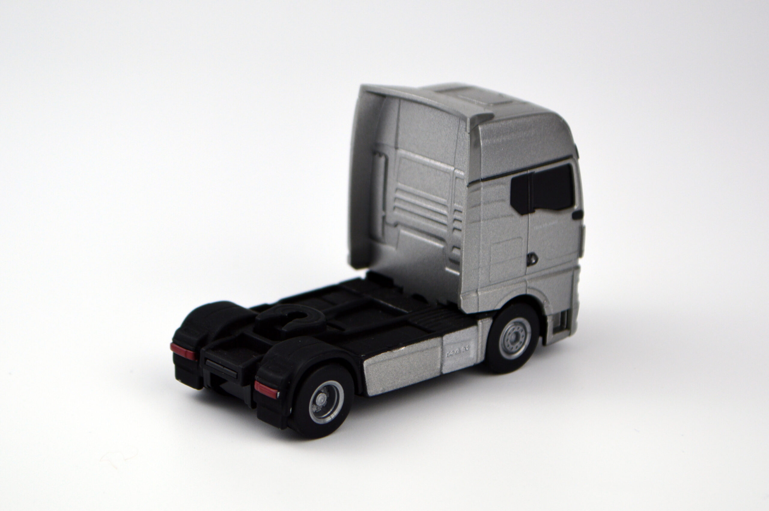 Модель MAN TGX TG3 (1:87)